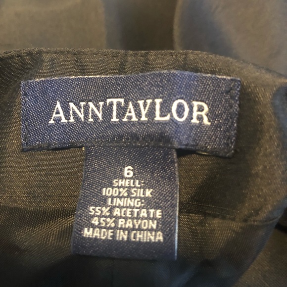 Ann Taylor dress pants w/sequins size 6. - Picture 8 of 8